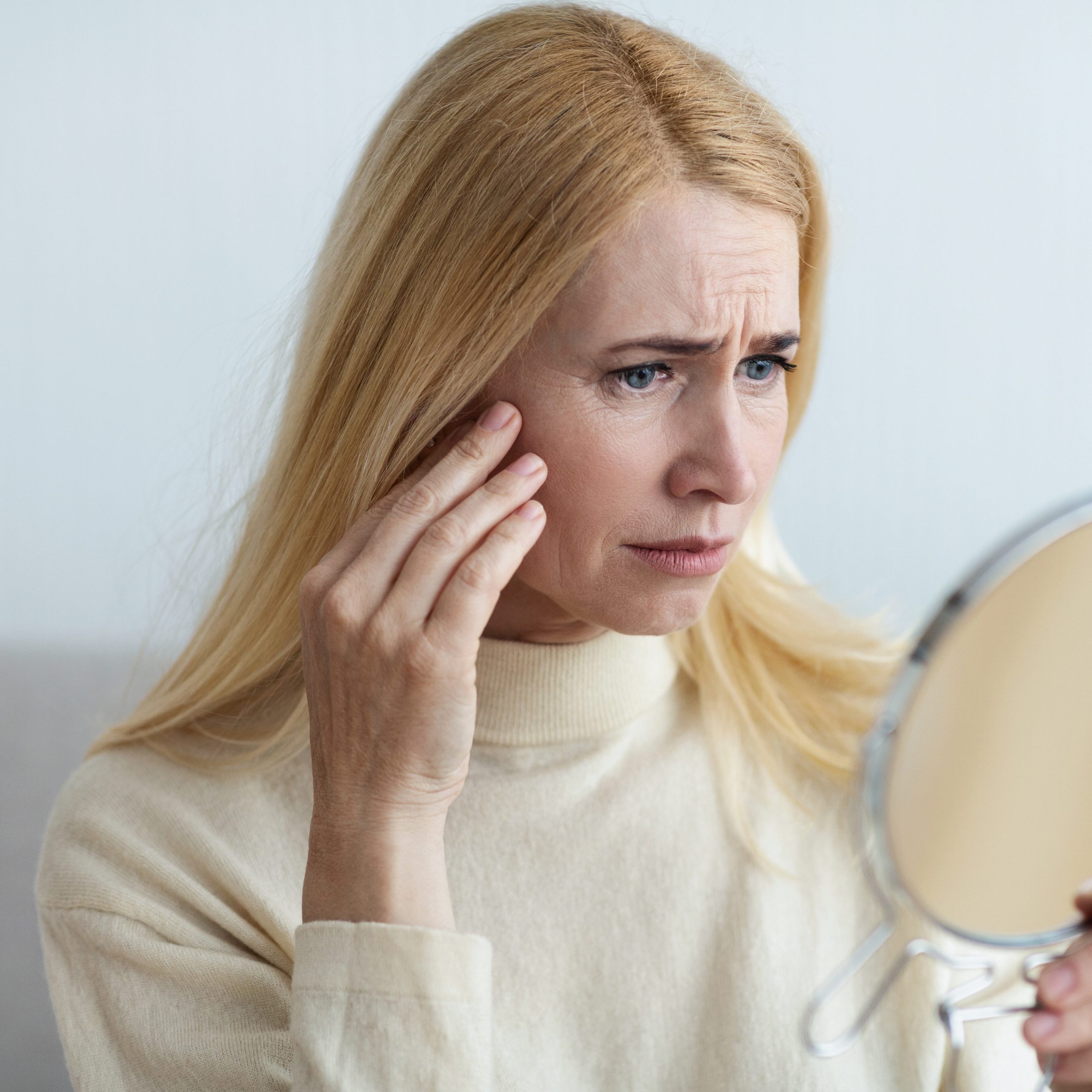 The Top 7 Dating Mistakes Women Over 40 Make That Keep Them Single - Be Your Own Brand of Sexy  »  Be Your Own Brand of Sexy